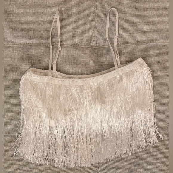 White Fringe Women's Skirt and Top Set - Party Style - Picture 4 of 4